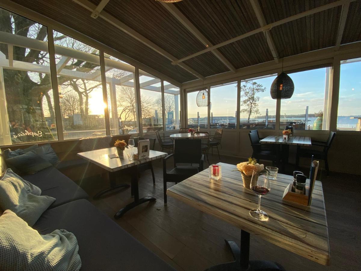 Green Villa In Bester Lage - Dachterrasse Mit Meerblick - Grosser Eingezaeunter Garten - Kinderfreundlich - Hunde Inklusive - 4 Sterne Resort - Direkt Am Strand - Pool Inklusive Hulshorst Eksteriør billede